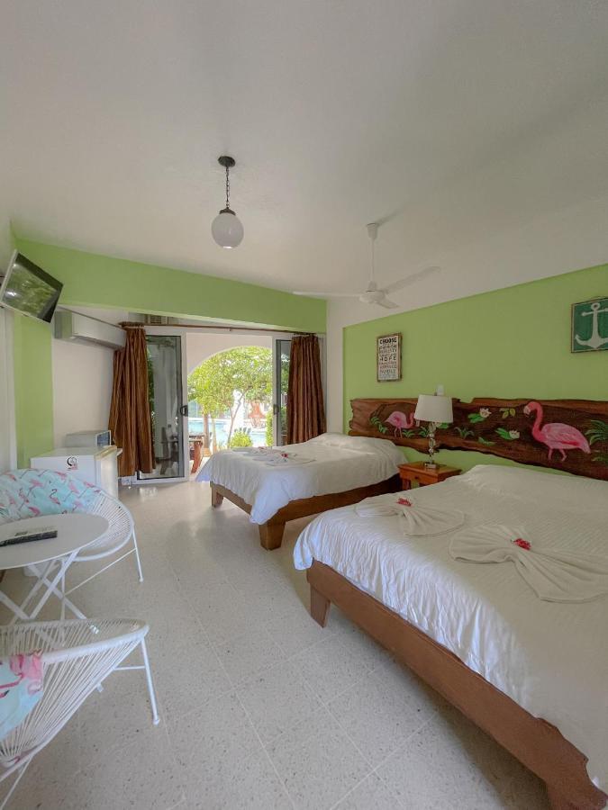 Hotel Mar Rey Tamarindo Exterior photo
